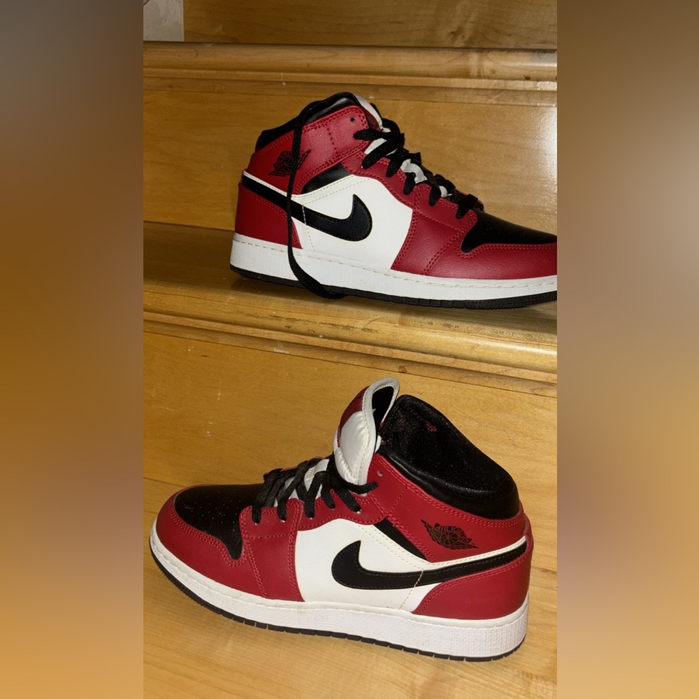 chicago toe jordan 1s